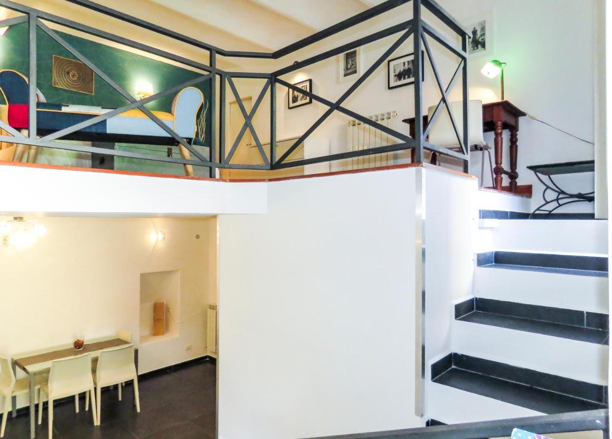 Casa Del Moro - Romantic Loft In Trastevere Exteriör bild
