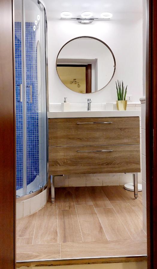 Casa Del Moro - Romantic Loft In Trastevere Exteriör bild